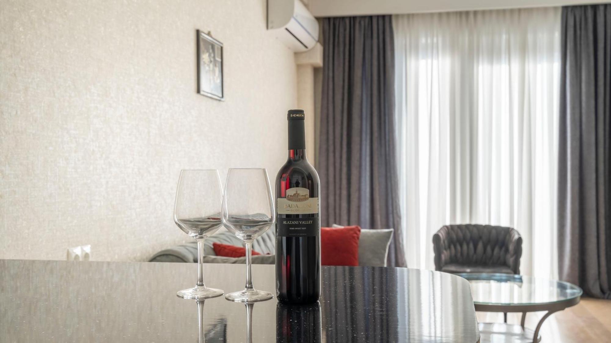 Avlabari District Premium Apartments Тбилиси Екстериор снимка